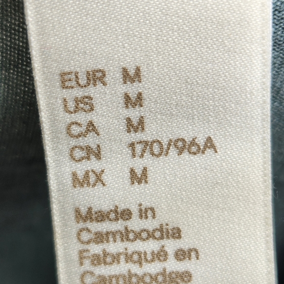 H&M Blue/Green Lace Front Neckline Sleeveless Top Size Medium - Picture 7 of 8